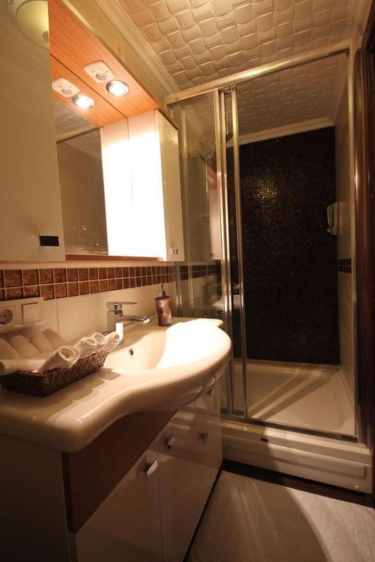 Antik Konak Sultanahmet Luxury Apart Hotel Istanboel Buitenkant foto